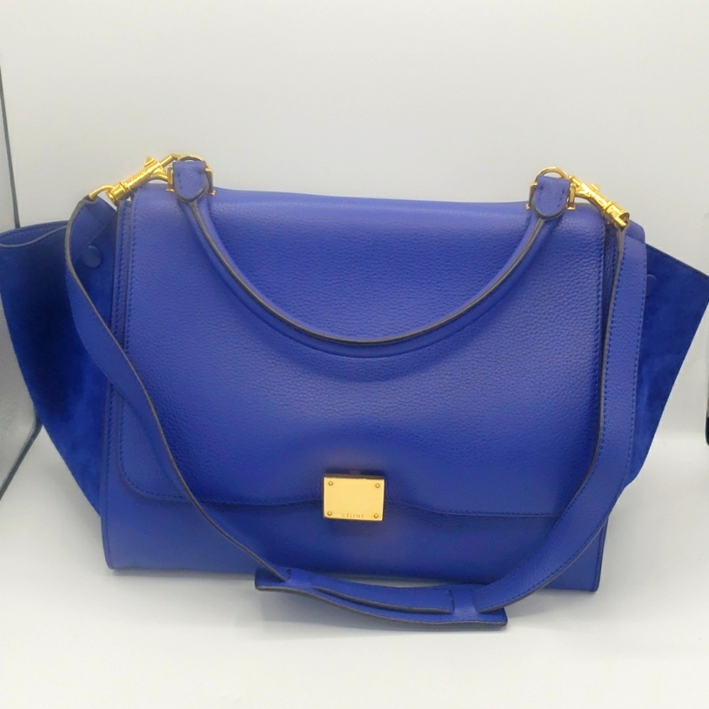 CELINE BAG SIZE MEDIUM COLOR BLUE 100% AUTHENTIC USED ONCE 💙
